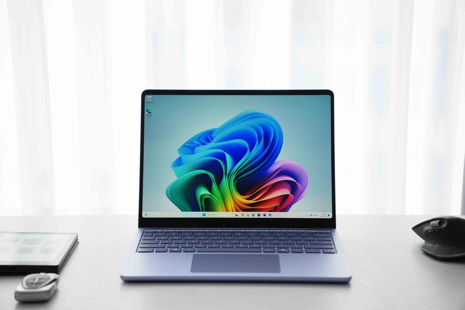 danh-gia-surface-laptop-13-inch-sau-1-thang