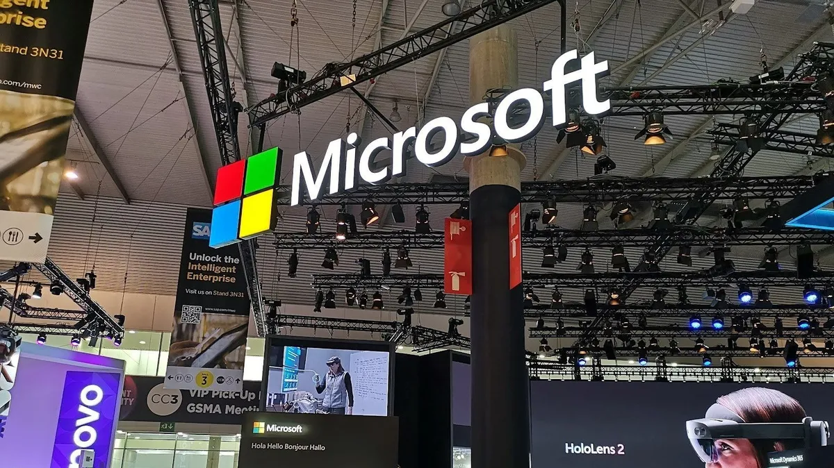 microsoft-chuyen-san-xuat-surface-va-xbox-khoi-trung-quoc