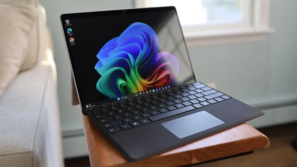 danh-gia-surface-pro-12-intel-core-ultra-series-3