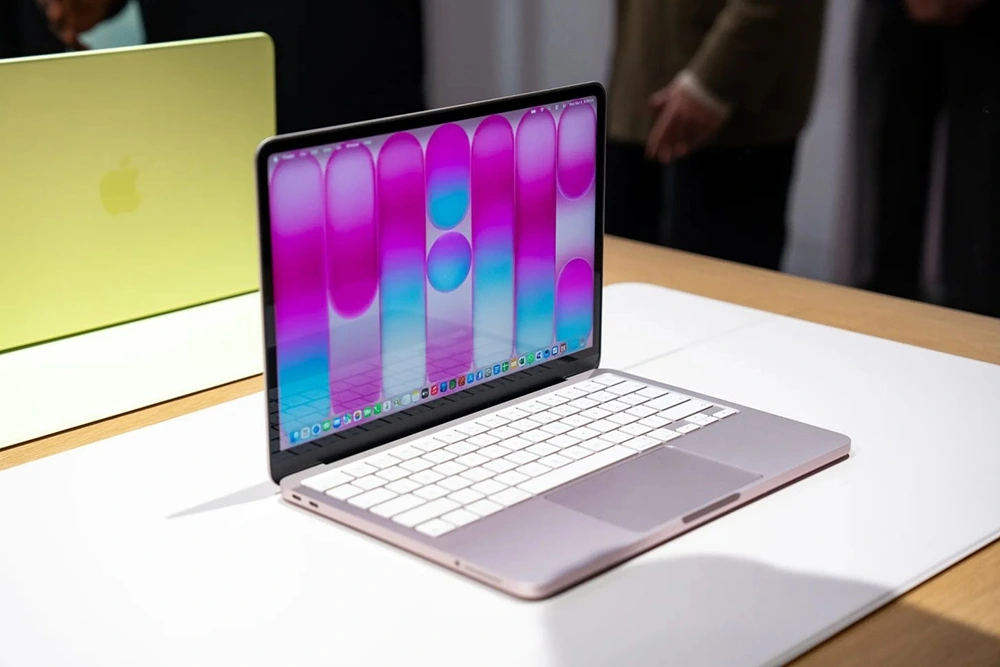 so-sanh-surface-laptop-13-inch-va-macbook-neo