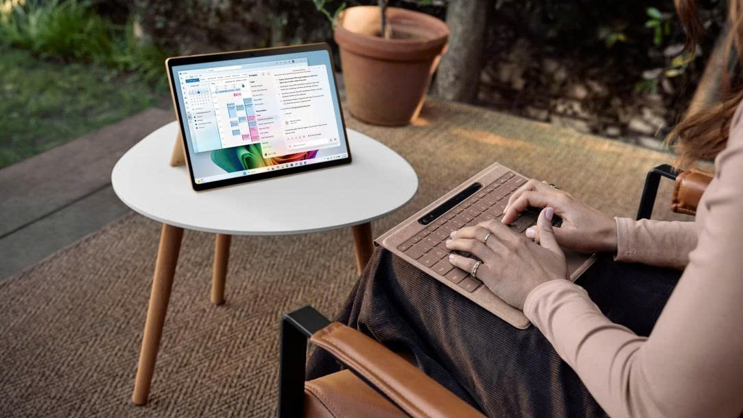 Đánh giá Surface cho lập trình viên thế hệ mới: Surface Pro 11 và Surface Laptop 7? 3 danh-gia-surface-cho-lap-trinh-vien-the-he-moi