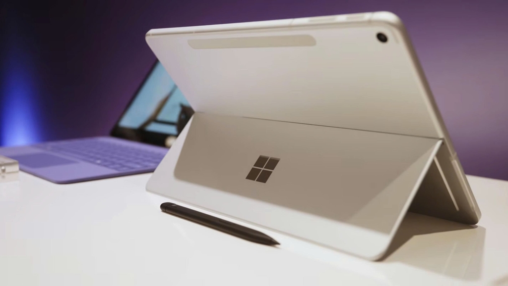 surface-pro-12-inch-the-he-thu-2-ra-mat-2.webp