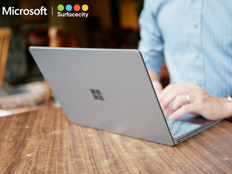 Microsoft surface laptop go