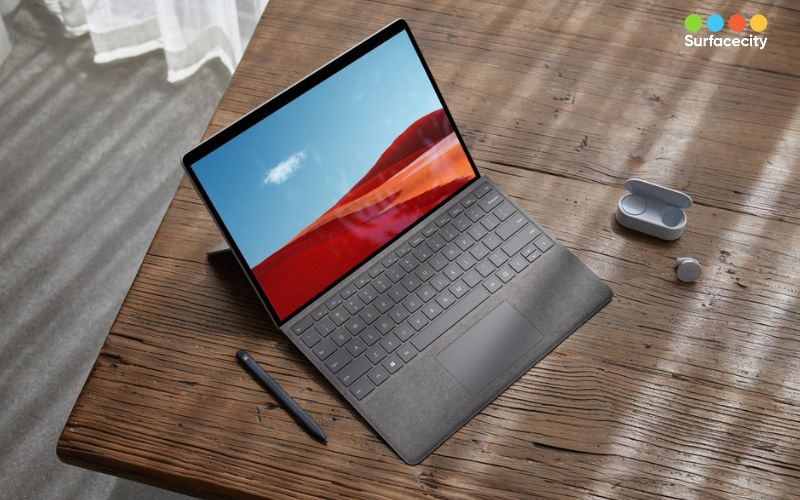 Thiết kế Surface Pro 8 và Surface Pro X gần như giống nhau